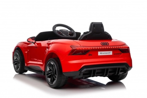 Audi RS e-tron GT auto elektryczne dla dzieci – tył z oświetleniem LED