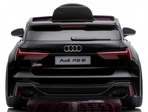Czarne auto elektryczne dla dzieci Audi RS6 12V, widok z tyłu, napęd 4x4, licencjonowany samochód na akumulator