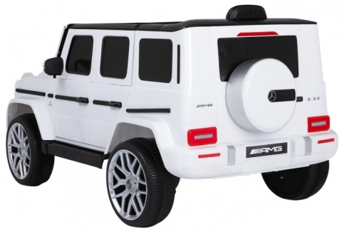 Biały Mercedes G63 AMG auto na akumulator dla dzieci - widok z tyłu pod kątem