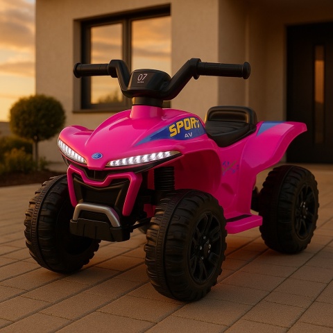 Różowy quad elektryczny dla dzieci ATV - pojazd na akumulator w plenerze