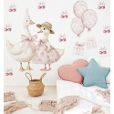 Naklejki ścienne gąski z balonami i wiśniami w pokoju dziewczynki, pastelowa aranżacja boho przy łóżku