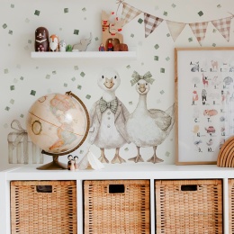Naklejki ścienne gąski z girlandą i prezentem, pastelowa akwarela do pokoju dziecka w stylu boho