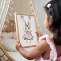 plakat króliczek na huśtawce dekoracja ścienna pastelowa do pokoju dziewczynki styl boho
