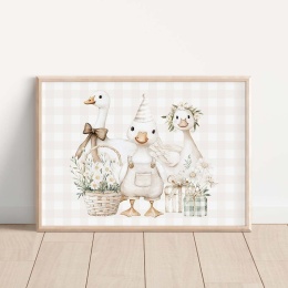 Plakat dziecięcy z trzema gąskami, kwiatami i prezentami, ilustracja akwarelowa w pastelowych kolorach