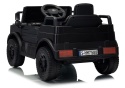 Auto na akumulator Mercedes Unimog HM7588 czarne – widok tylnej części pojazdu pod kątem.