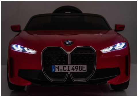 Przednie światła LED w czerwonym aucie na akumulator BMW i4 dla dzieci