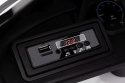 Panel muzyczny MP3 i USB w samochodzie Audi E-Tron GT na akumulator