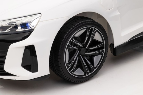 Miękkie koło EVA w aucie na akumulator Audi E-Tron GT dla dzieci