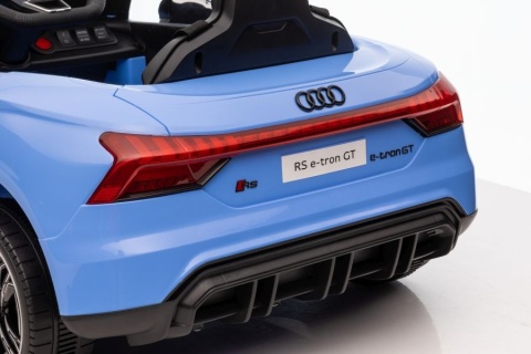 Tylne światła LED w aucie na akumulator Audi RS e-tron GT