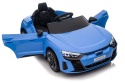 Auto na akumulator Audi RS e-tron GT niebieskie dla dzieci widok pod kątem
