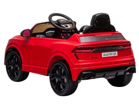 Audi RS Q8 na akumulator czerwone – tył i bok samochodu elektrycznego dla dzieci