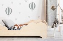 Drewniane łóżko dziecięce BOX 10 z ozdobną barierką w kształcie chmurki