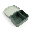 Otwarty zielony lunchbox Done by Deer Elphee z dwiema komorami na przekąski