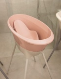 Zestaw kąpielowy LUMA Babycare różowy – wanienka z anatomiczną wkładką