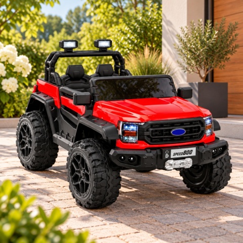 Czerwone auto terenowe na akumulator 4x4 22F dla dziecka w aranżacji na zewnątrz